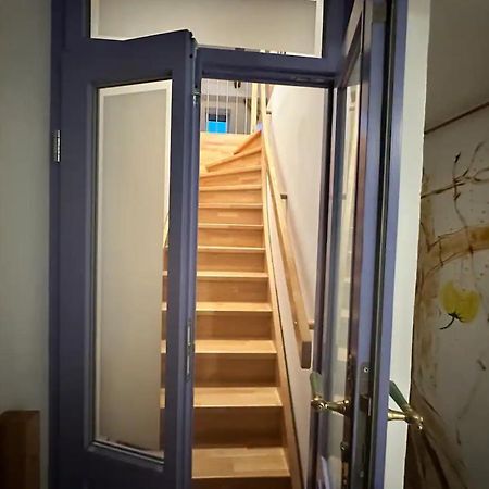 Exklusive Maisonetten Wohnung Mit Gartenzugang Аугсбург Экстерьер фото