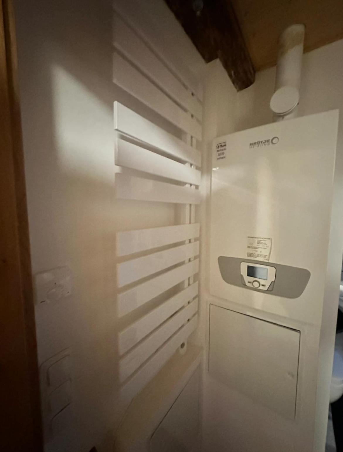 Exklusive Maisonetten Wohnung Mit Gartenzugang Аугсбург Экстерьер фото
